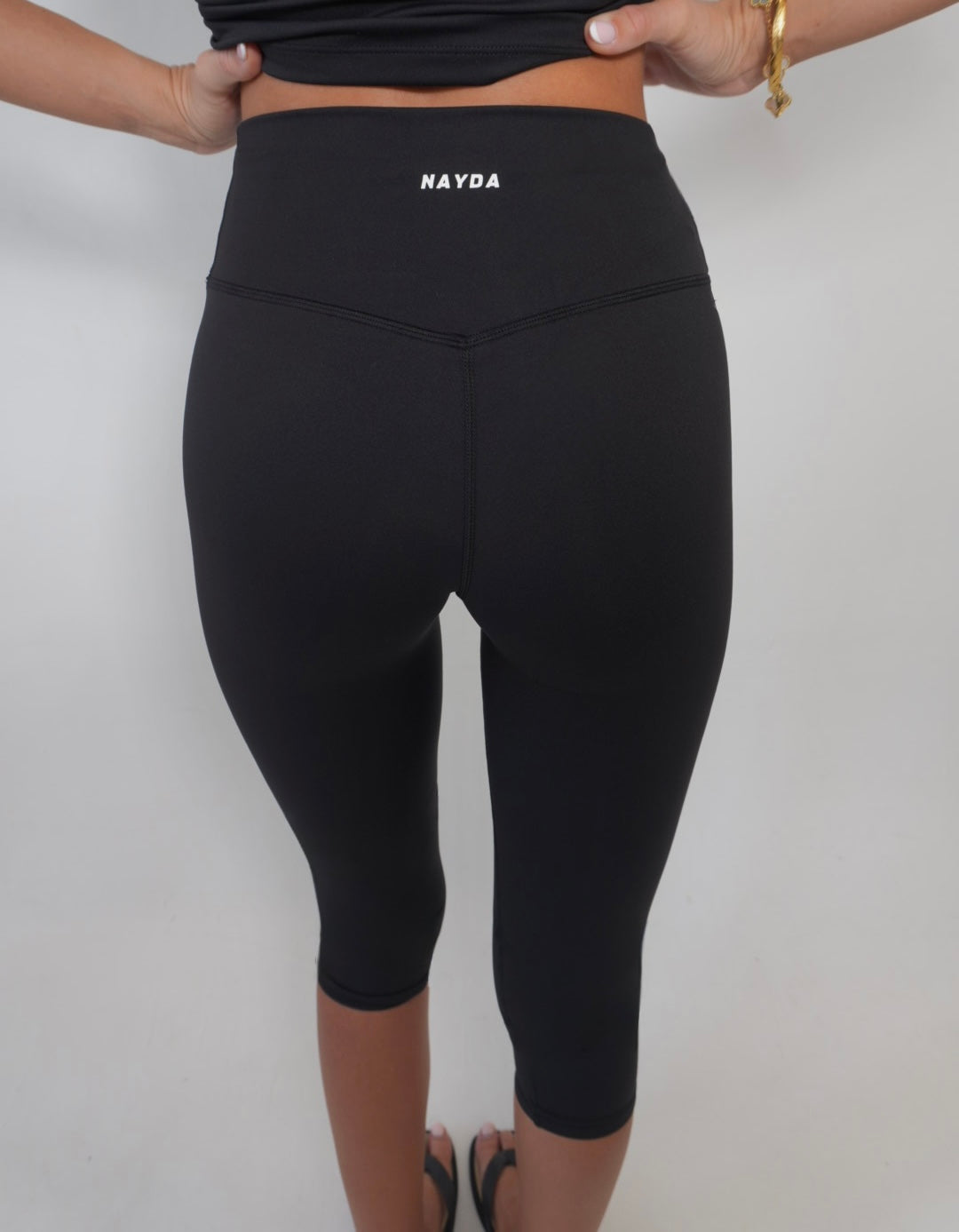Luxury Capri Leggings - Black
